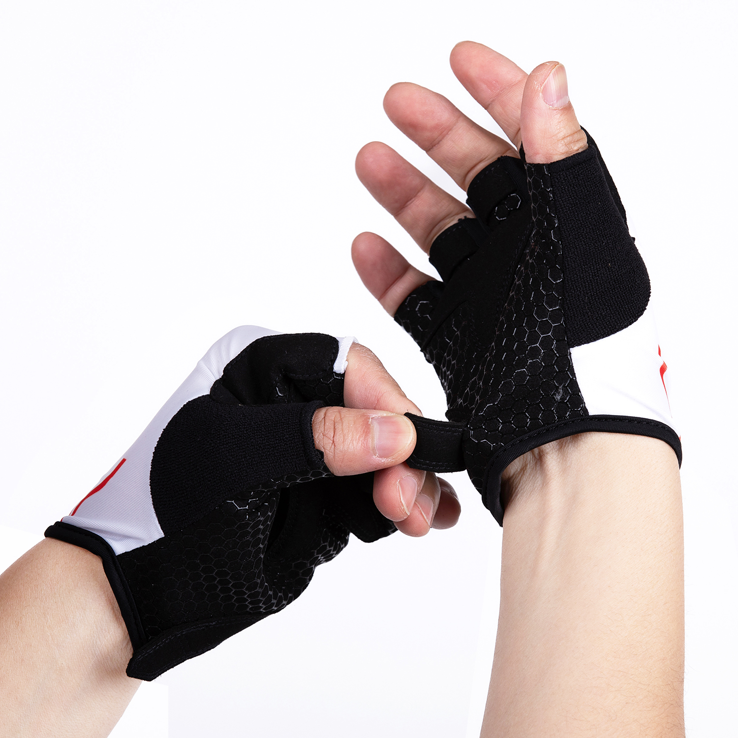 قفازات الإمارات العربية المتحد - مراجعة Workout Glove Gym وسعره