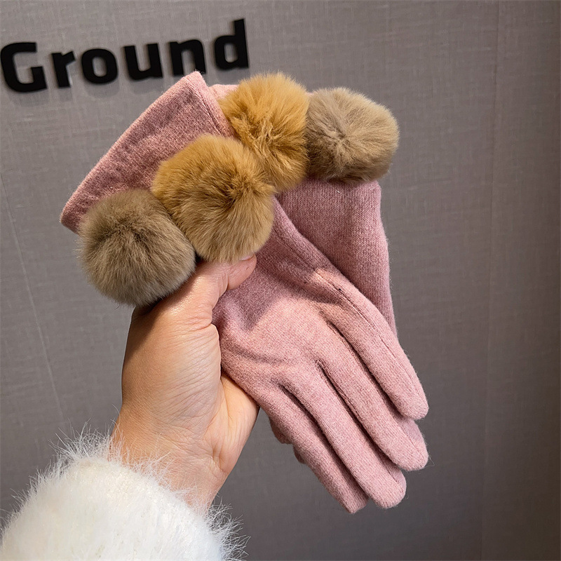 قفازات نسائية من الصوف بنقشة م - مراجعة Wool Glove Lined وسعره