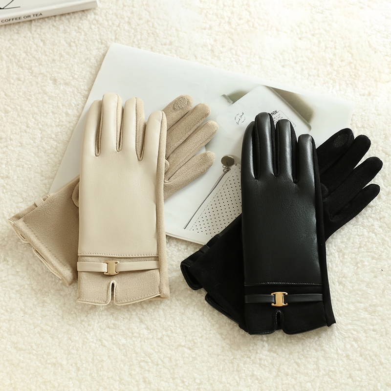 زوج واحد من القفازات للنساء في - مراجعة Leather Driving Glove وسعره
