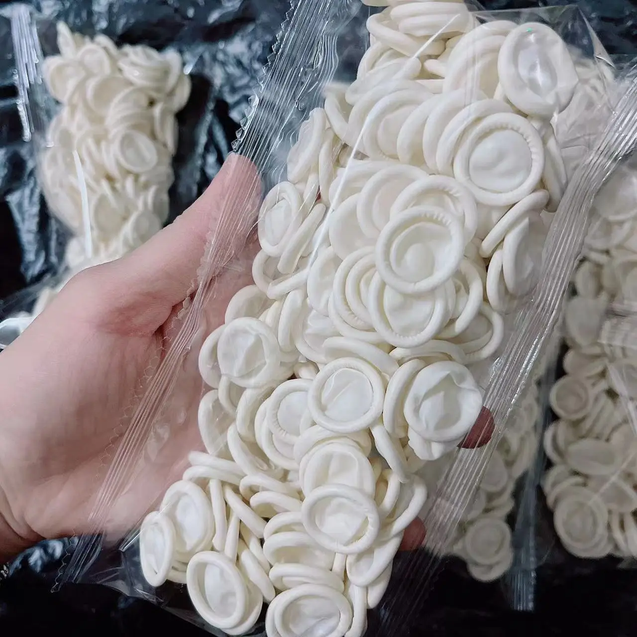 50-200 قطعة غطاء أصابع عدم الا - مراجعة Rubber Glove Cleaning وسعره