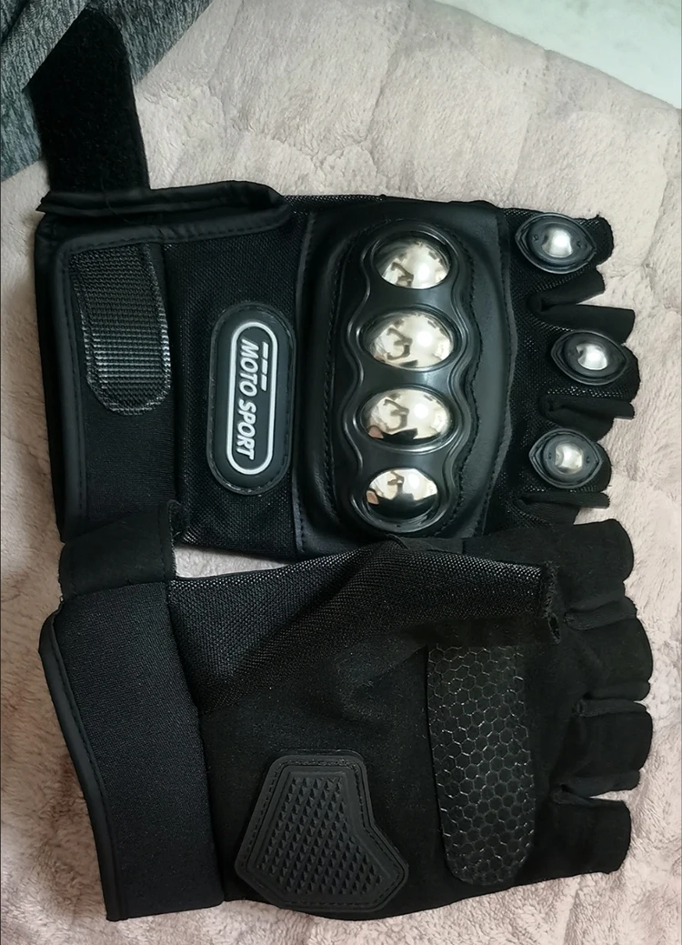 قفازات دراجة نارية من النحاس ا - مراجعة Motorcycle Glove Knuckle وسعره